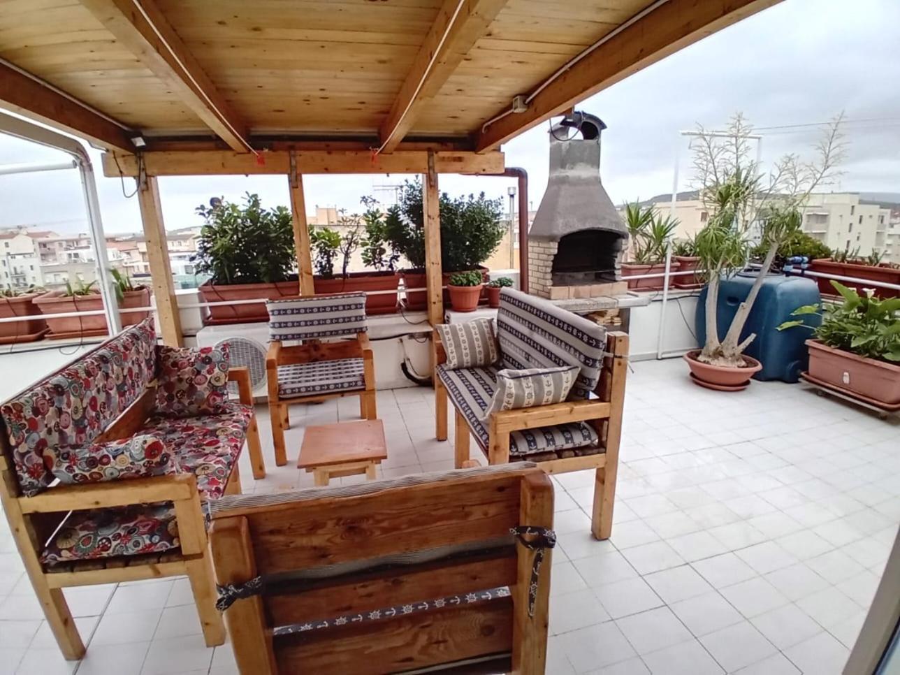 Appartamento Con Terrazza Alghero Exteriör bild