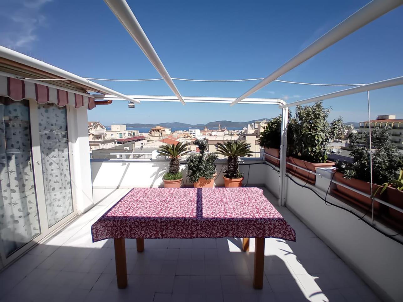 Appartamento Con Terrazza Alghero Exteriör bild